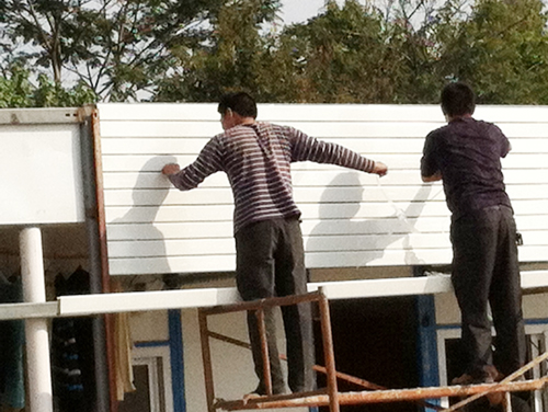 旧楼翻新施工现场