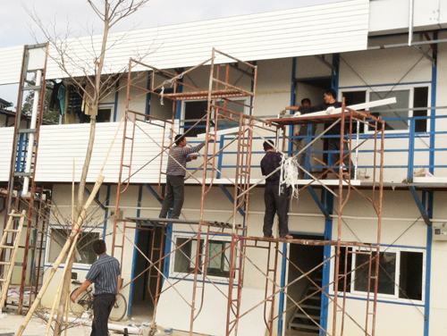 旧楼翻新施工现场