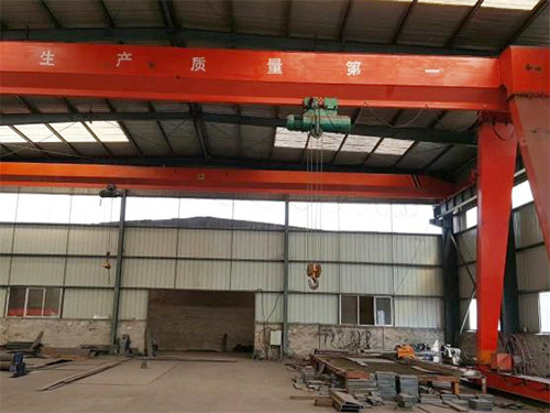 大型钢结构厂房安装