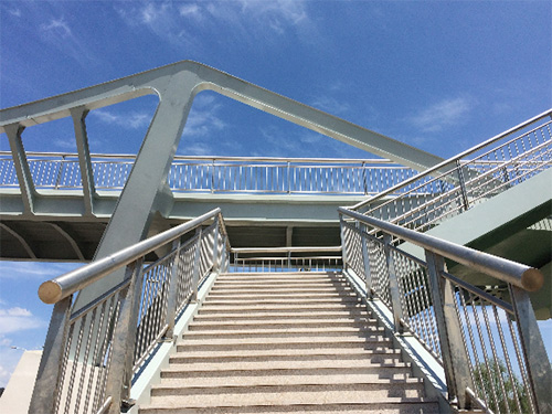 钢结构天桥承接