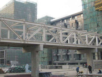 钢结构天桥建造