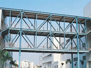 东莞钢结构天桥